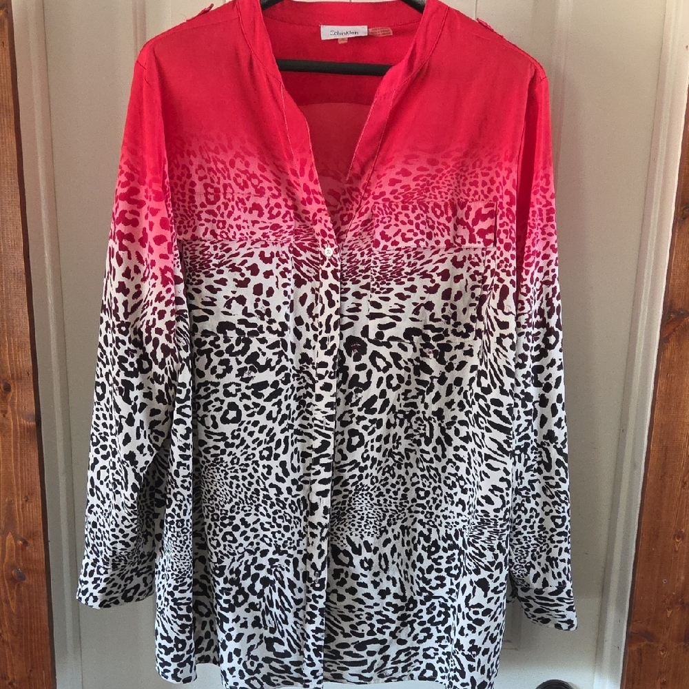 Calvin Klein Vibrant Red Ombre Leopard Print Top